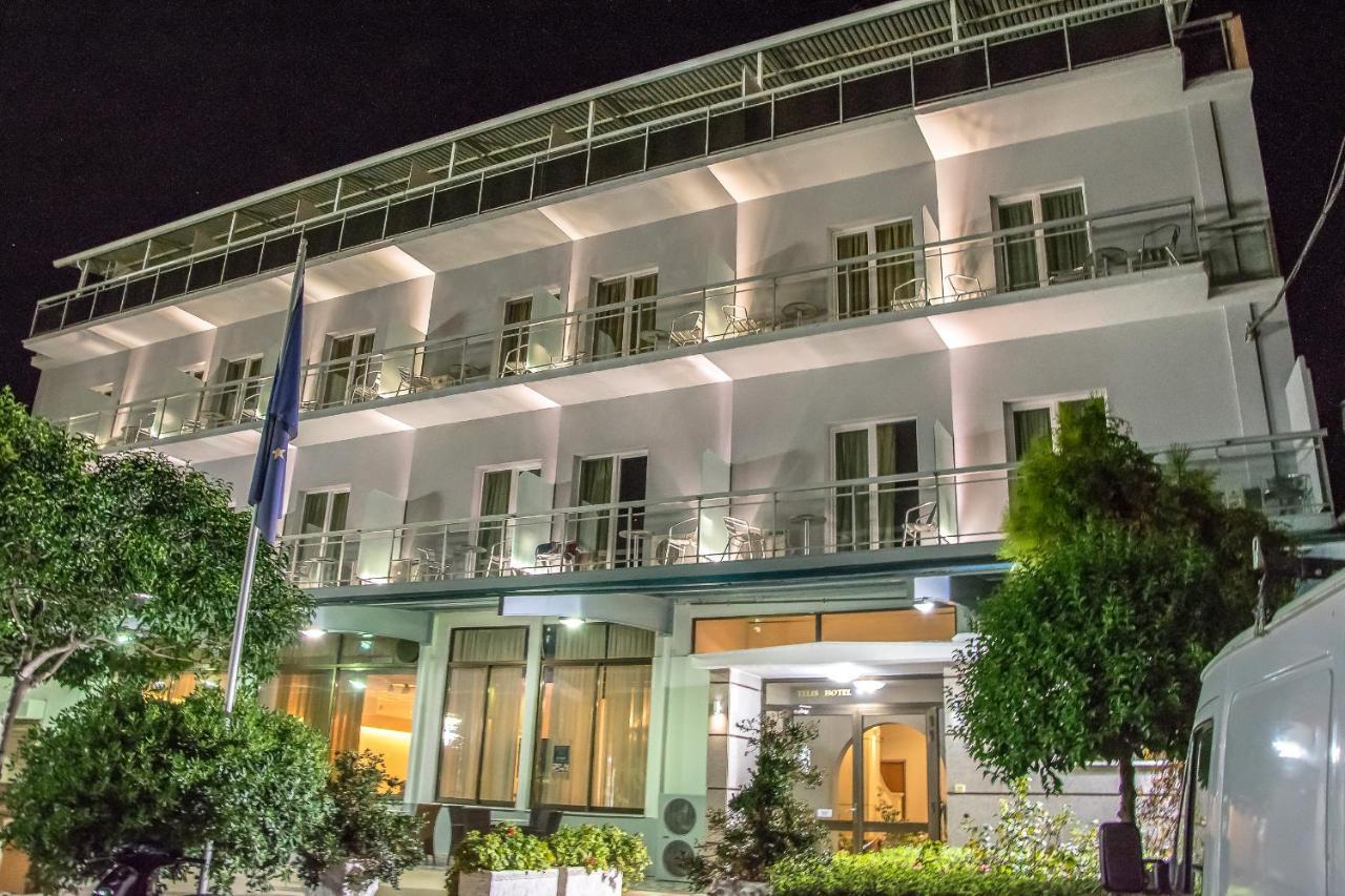 Telis Hotel Aigio Bagian luar foto